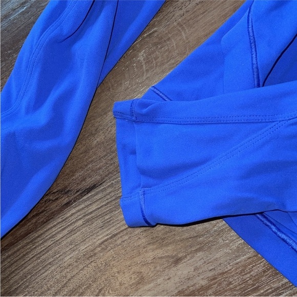 ATHLETA TRANSCEND WRAP TOP - Picture 9 of 10